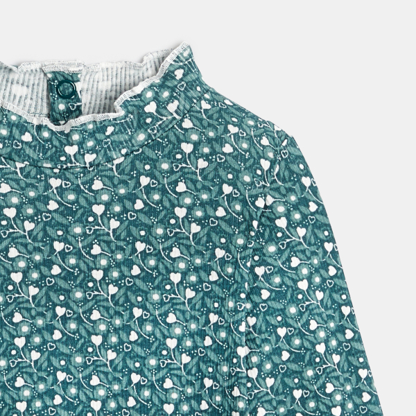 تيشيرت بياقة مضلعة ومسطحة باللون الأخضر للفتيات الصغيرات